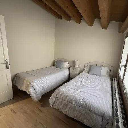 Apartament Nou Amb Terrassa - Vistes Al Taga